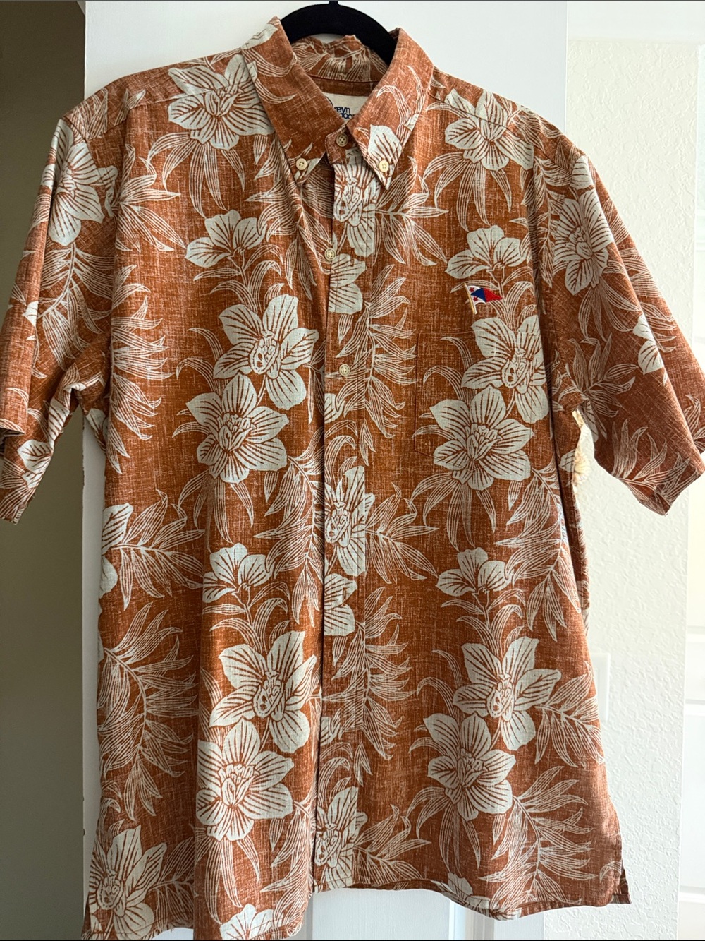 Reyn SpoonerL  Rust and White Orchid  Button-Down Shirt
